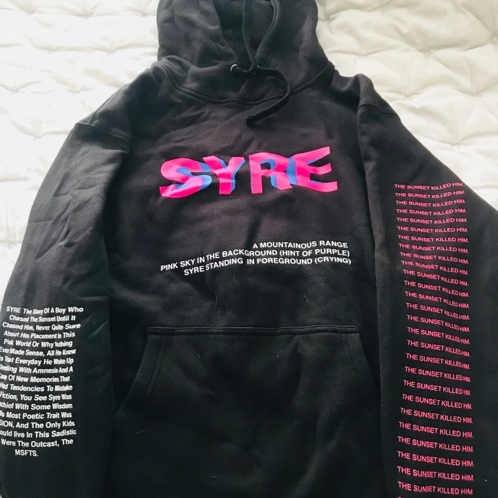 MSFTS SYRE sweatshirt